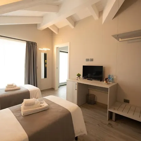 לינה וארוחת בוקר Ma.gi.a